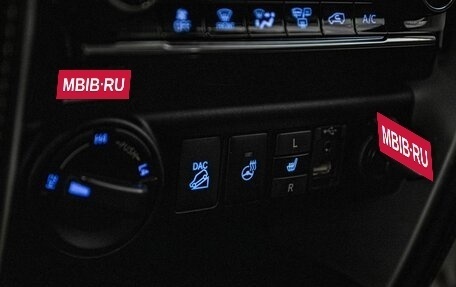 Toyota Fortuner II, 2017 год, 3 000 000 рублей, 17 фотография