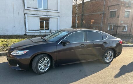 Lexus ES VII, 2014 год, 2 350 000 рублей, 1 фотография