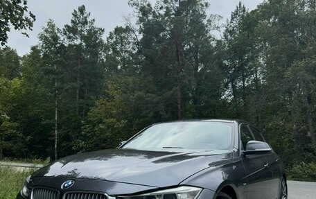 BMW 3 серия, 2013 год, 1 990 000 рублей, 1 фотография