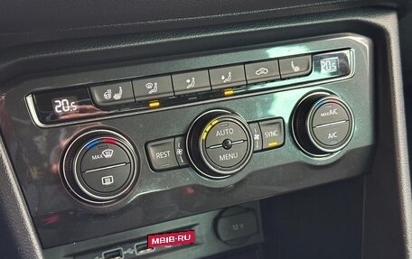 Volkswagen Tiguan II, 2018 год, 2 650 000 рублей, 29 фотография