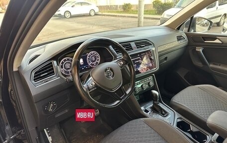 Volkswagen Tiguan II, 2018 год, 2 650 000 рублей, 26 фотография