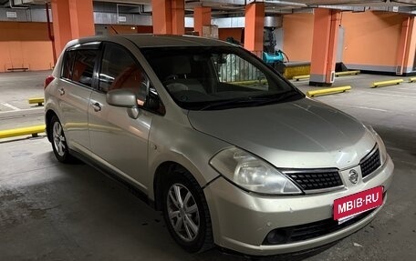 Nissan Tiida, 2005 год, 550 000 рублей, 2 фотография