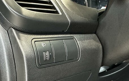 Hyundai Solaris II рестайлинг, 2012 год, 893 000 рублей, 16 фотография