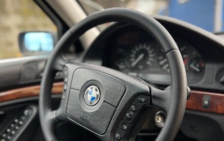 BMW 5 серия, 2001 год, 650 000 рублей, 10 фотография