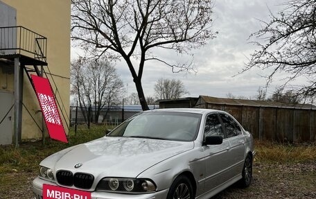 BMW 5 серия, 2001 год, 650 000 рублей, 13 фотография