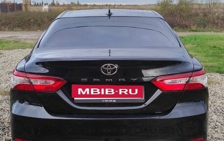 Toyota Camry, 2019 год, 1 999 000 рублей, 9 фотография
