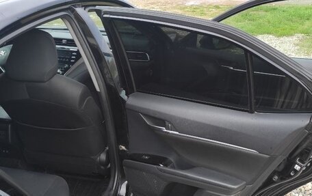 Toyota Camry, 2019 год, 1 999 000 рублей, 15 фотография