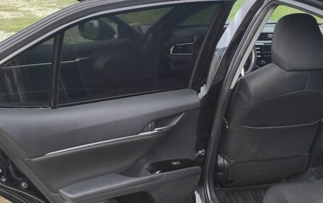 Toyota Camry, 2019 год, 1 999 000 рублей, 19 фотография