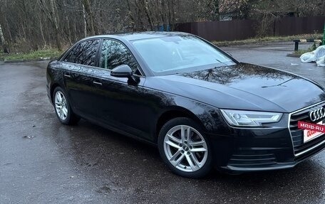 Audi A4, 2018 год, 2 480 000 рублей, 4 фотография