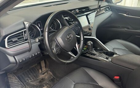 Toyota Camry, 2020 год, 3 750 000 рублей, 8 фотография