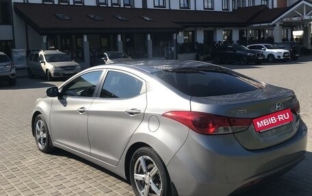 Hyundai Elantra V, 2011 год, 950 000 рублей, 5 фотография