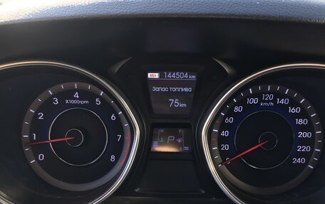 Hyundai Elantra V, 2011 год, 950 000 рублей, 8 фотография