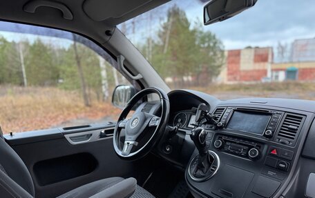 Volkswagen Multivan T5, 2010 год, 1 690 000 рублей, 13 фотография