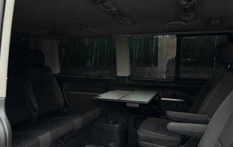 Volkswagen Multivan T5, 2010 год, 1 690 000 рублей, 20 фотография