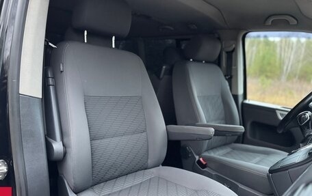 Volkswagen Multivan T5, 2010 год, 1 690 000 рублей, 21 фотография