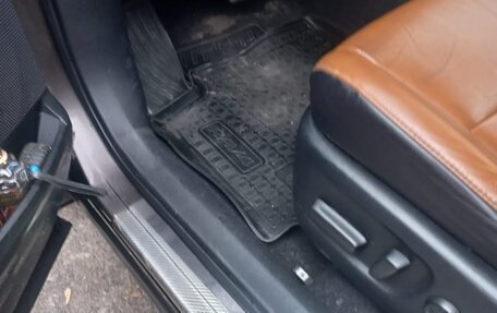 Toyota RAV4, 2018 год, 3 000 000 рублей, 8 фотография