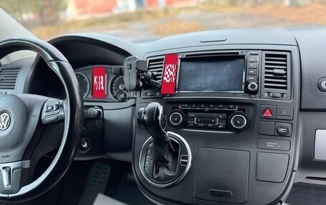 Volkswagen Multivan T5, 2010 год, 1 690 000 рублей, 31 фотография