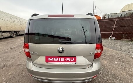 Skoda Yeti I рестайлинг, 2014 год, 1 500 000 рублей, 8 фотография