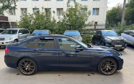 BMW 3 серия, 2017 год, 2 000 000 рублей, 2 фотография