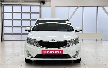 KIA Rio III рестайлинг, 2014 год, 975 000 рублей, 2 фотография