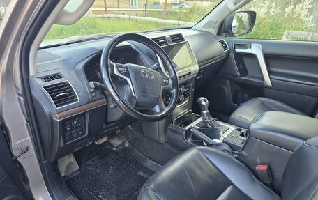 Toyota Land Cruiser Prado 150 рестайлинг 2, 2021 год, 5 500 000 рублей, 5 фотография