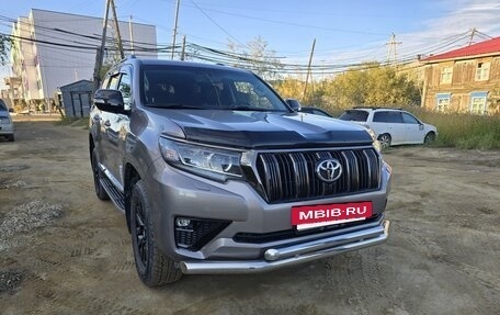 Toyota Land Cruiser Prado 150 рестайлинг 2, 2021 год, 5 500 000 рублей, 2 фотография