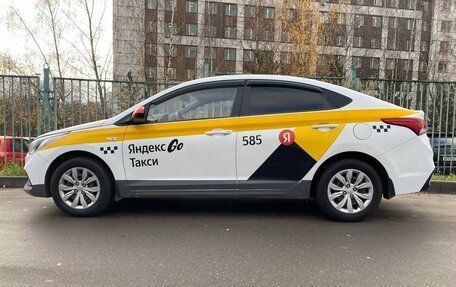 Hyundai Solaris II рестайлинг, 2019 год, 820 000 рублей, 2 фотография