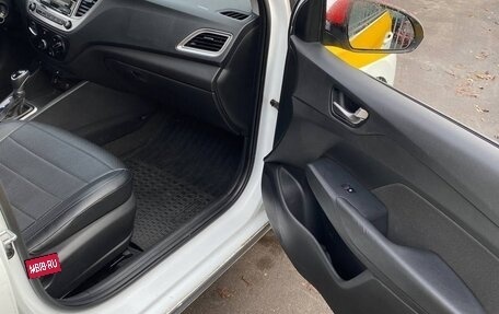 Hyundai Solaris II рестайлинг, 2019 год, 820 000 рублей, 10 фотография