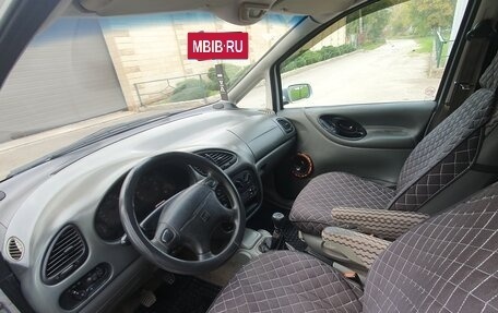 SEAT Alhambra II рестайлинг, 1998 год, 550 000 рублей, 14 фотография