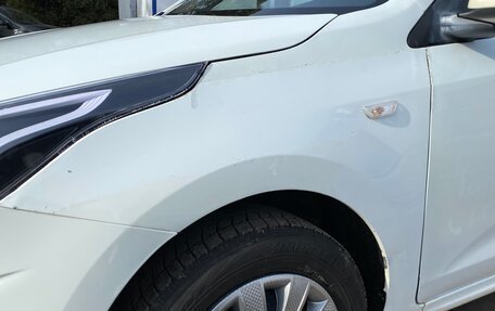 KIA Rio IV, 2020 год, 785 000 рублей, 10 фотография