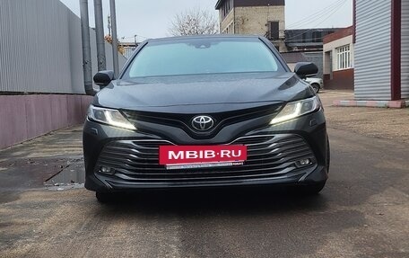 Toyota Camry, 2019 год, 2 498 000 рублей, 2 фотография
