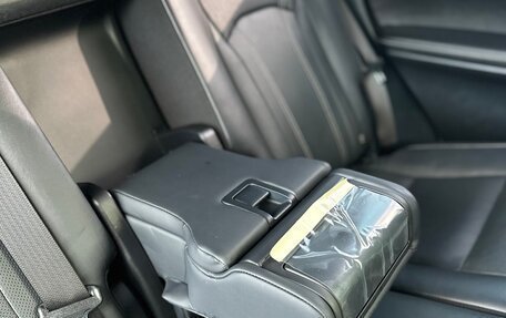 Lexus RX IV рестайлинг, 2019 год, 5 495 000 рублей, 21 фотография