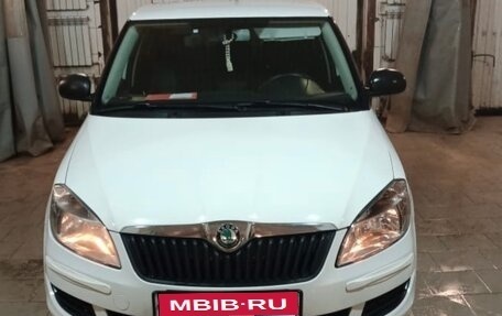 Skoda Fabia II, 2012 год, 500 000 рублей, 1 фотография
