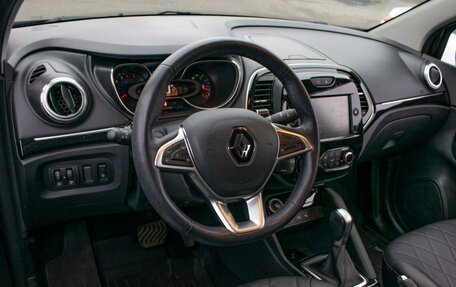 Renault Kaptur I рестайлинг, 2021 год, 1 699 000 рублей, 6 фотография