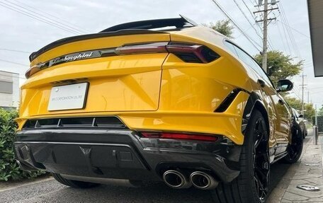 Lamborghini Urus I, 2024 год, 40 000 000 рублей, 5 фотография