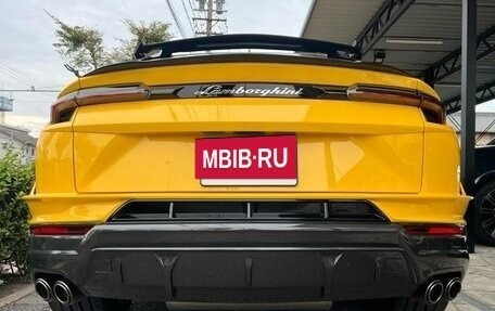 Lamborghini Urus I, 2024 год, 40 000 000 рублей, 6 фотография