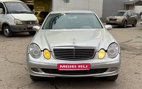 Mercedes-Benz E-Класс, 2002 год, 475 000 рублей, 2 фотография