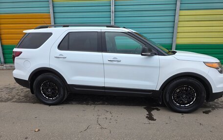 Ford Explorer VI, 2015 год, 2 400 000 рублей, 2 фотография