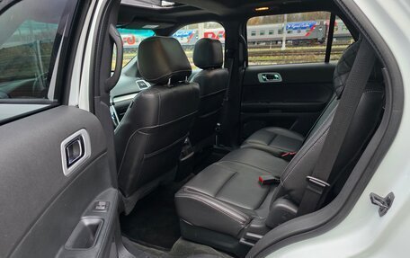 Ford Explorer VI, 2015 год, 2 400 000 рублей, 10 фотография