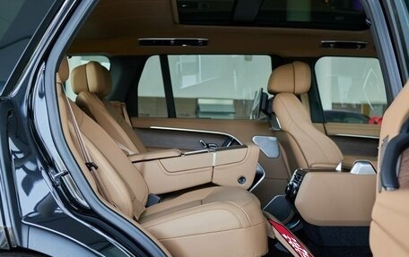 Land Rover Range Rover IV рестайлинг, 2025 год, 27 500 000 рублей, 12 фотография