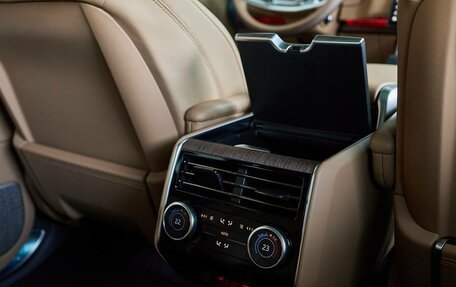 Land Rover Range Rover IV рестайлинг, 2025 год, 27 500 000 рублей, 22 фотография