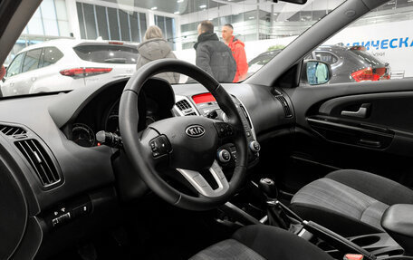 KIA cee'd I рестайлинг, 2011 год, 810 000 рублей, 16 фотография