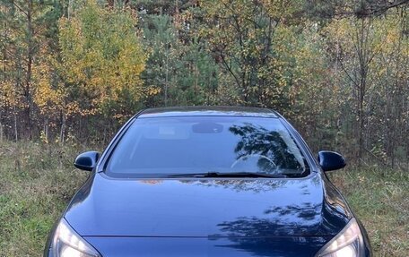 Opel Astra J, 2011 год, 600 000 рублей, 2 фотография