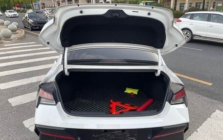 Hyundai Elantra, 2024 год, 1 540 000 рублей, 15 фотография