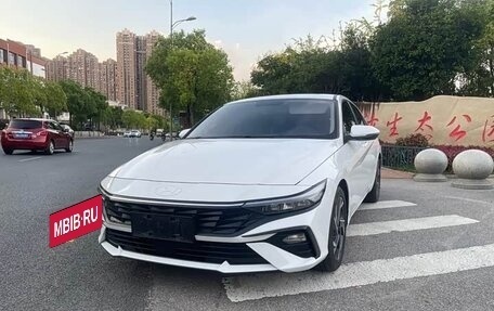 Hyundai Elantra, 2024 год, 1 540 000 рублей, 4 фотография