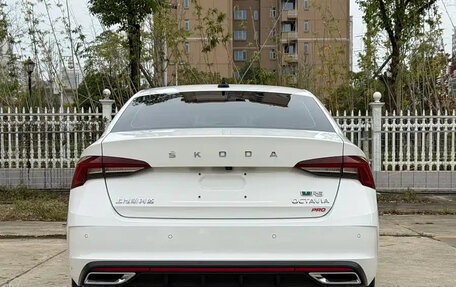 Skoda Octavia IV, 2022 год, 1 730 000 рублей, 6 фотография