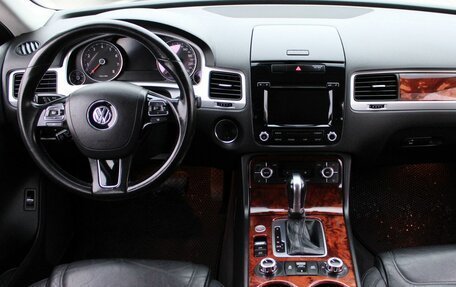 Volkswagen Touareg III, 2012 год, 2 099 000 рублей, 12 фотография