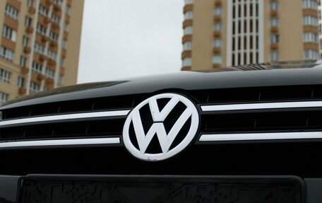 Volkswagen Touareg III, 2012 год, 2 099 000 рублей, 27 фотография