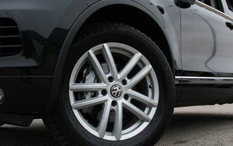 Volkswagen Touareg III, 2012 год, 2 099 000 рублей, 29 фотография