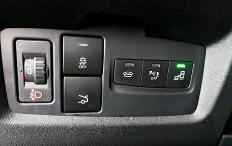 Citroen C4 II рестайлинг, 2022 год, 2 040 000 рублей, 25 фотография